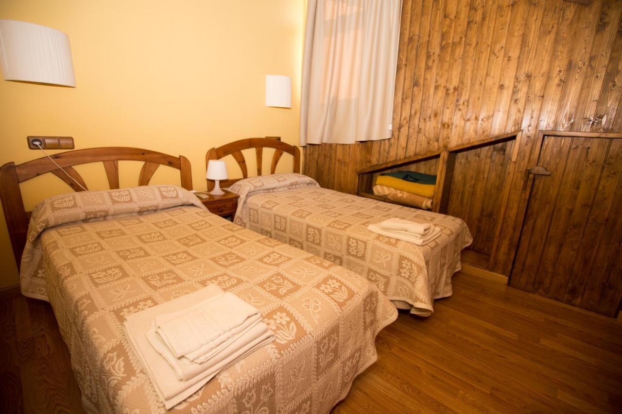 La Hospederia Del Silencio Aparthotel Robledillo de la Vera Bagian luar foto